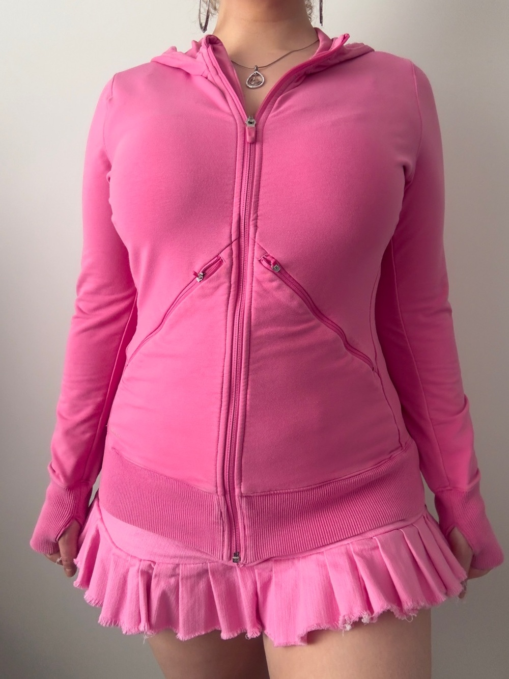 nike dri fit zip hoodie with thumb holes